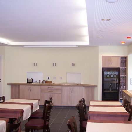 Rothweinhotel Wiesenbronn Esterno foto
